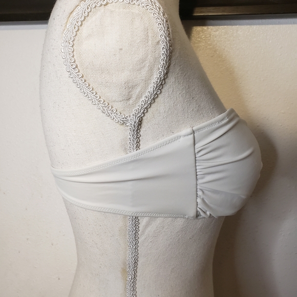 Victoria's Secret Anchor Bikini Top - Picture 4 of 7